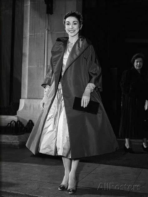 margot fonteyn dior wedding dress|dame margot fonteyn dancing.